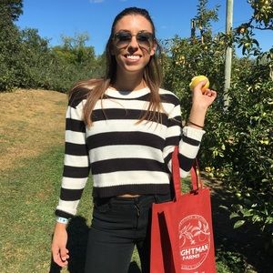 Meet your Posher, Erica